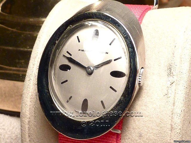 Jaeger-LeCoultre PIERRE CARDIN " BUBBLE" watch - original 1960's WATCHES 2