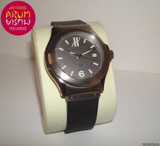 Hublot Elegant WATCHES 2
