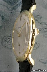 Movado circa Early 1950's WATCHES 2