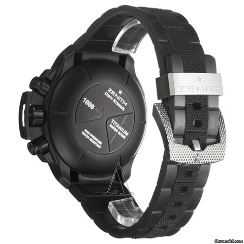 Zenith Men's Defy Xtreme Titanium Watch WATCHES 2