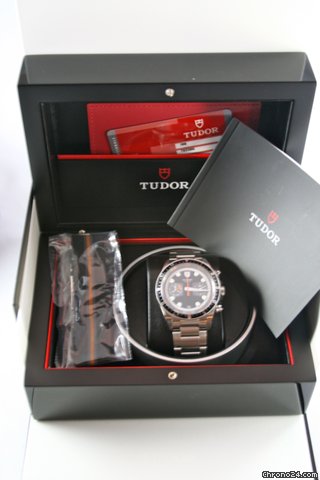 replica Tudor Oyster Heritage WATCHES 1