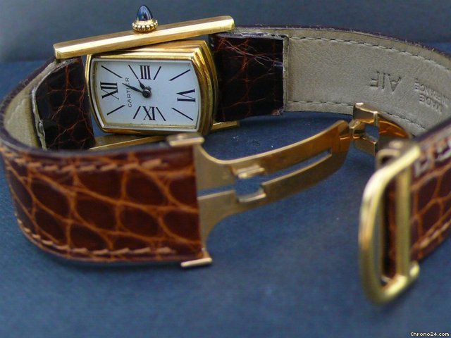 Cartier CABRIOLET 70s WATCHES 2