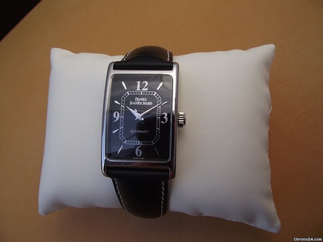 JeanRichard Classique Rectangle Cambree Karre Automatic WATCHES 2