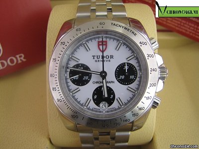 Tudor Chronograph Acciaio Ref. 20300 New Box & Paper WATCHES 2