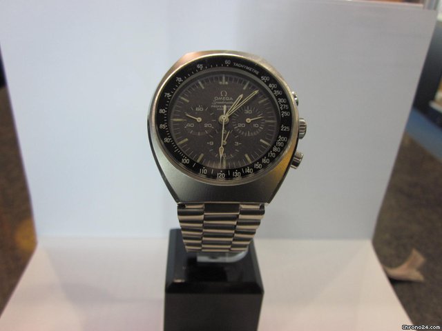 replica Omega Speedmaster WATCHES 1