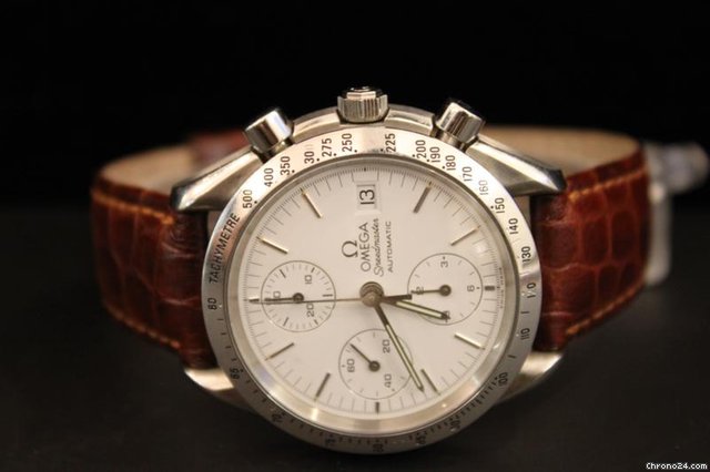 replica Omega Speedmaster WATCHES 1
