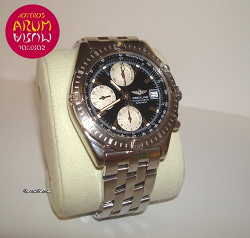 Breitling Chronomat WATCHES 2