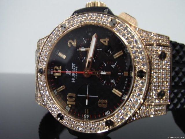 Hublot New Big Bang Rose Gold 44mm Diamond Bezel 2012 WATCHES 2