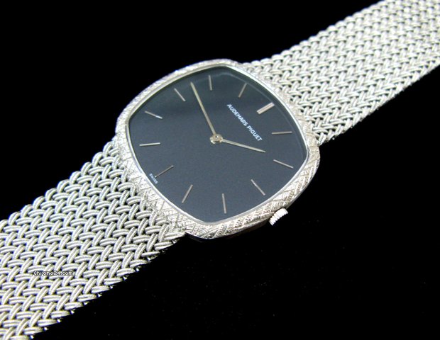 Audemars Piguet 18k Gold Intricate Pattern Rare WATCHES 2