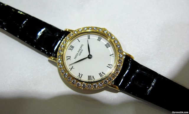 replica Patek Philippe Calatrava 18k & Diamonds Mechanical WATCHES 1