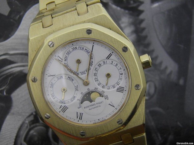 Audemars Piguet Royal oak perpetuel WATCHES 2