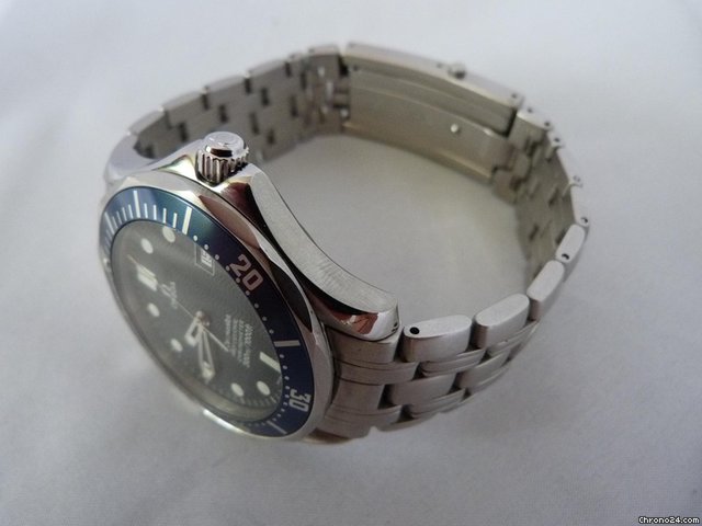 Omega Seamaster Professional Chronometer - neuer Service WATCHES 2