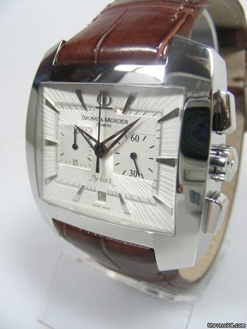 Baume & Mercier Hampton Spirit-grande taille-chronographe automatique fonction Fly Back-acier-prix neuf: 4200 eurosTTC -modEle d'exposition "comme neuf" livre avec bo?te d'origine et garantie internationale 18 mois. WATCHES 2