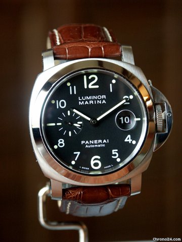 replica Panerai PAM 164 M Luminor Marina Numeral Dial: Retail WATCHES 1