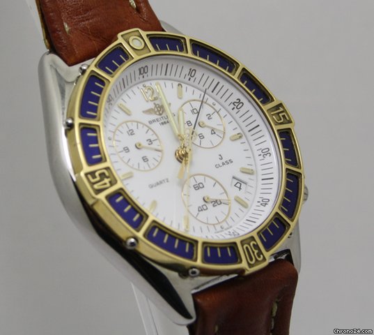 Breitling J-Class Chrono STG D53067, sehr gut, Band neu WATCHES 2