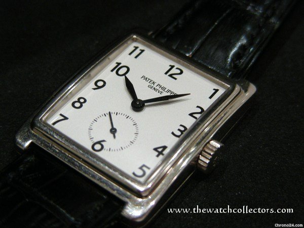 Patek Philippe Fine and Rare Gondolo in White Gold "Ref.5010G" Full Set WATCHES 2