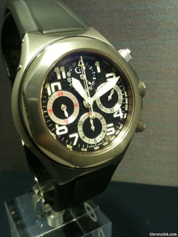 replica Girard Perregaux Laureato Evo 3 WATCHES 1