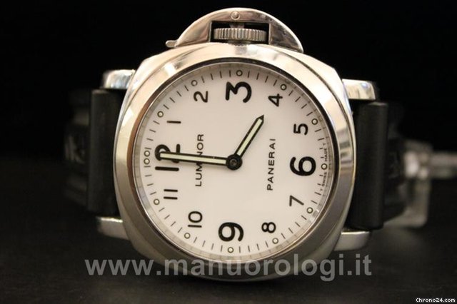 Panerai Luminor base WATCHES 2