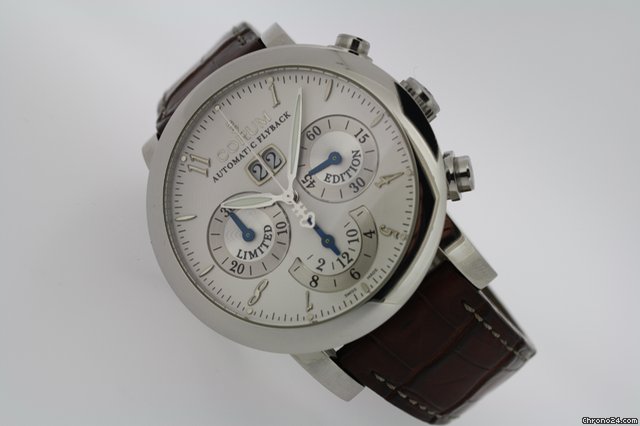 Corum Grand Date Chrono Flyback Limited edition WATCHES 2