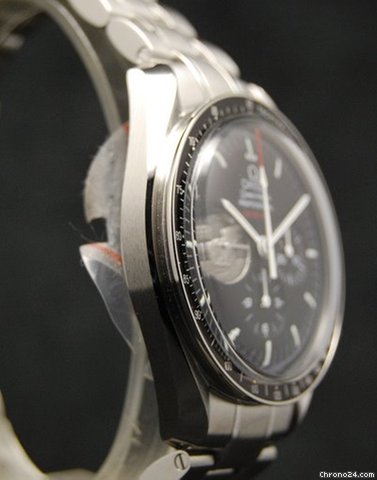 Omega Speedmaster Moonwatch Apollo XI WATCHES 2