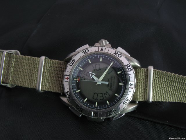 Omega Speedmater X33(Naval Airforce Case Back) WATCHES 2