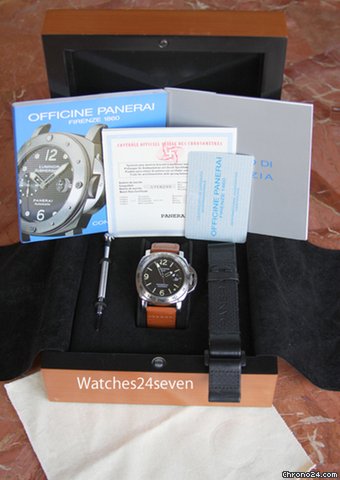 Panerai PAM 29 A Luminor Marina GMT Tuxedo Dial T Swiss T Dial WATCHES 2