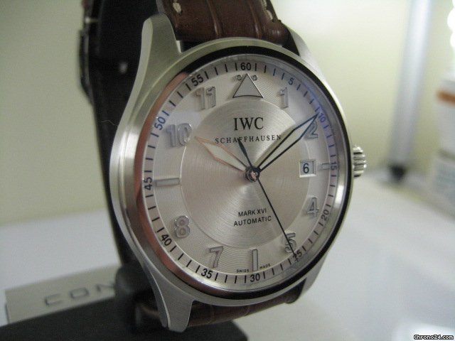 IWC Spitfire Mark XVI IW325502 WATCHES 2