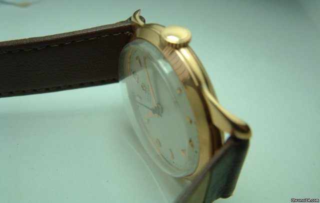 Omega 1951 Par Suisse 18K Gold WATCHES 2