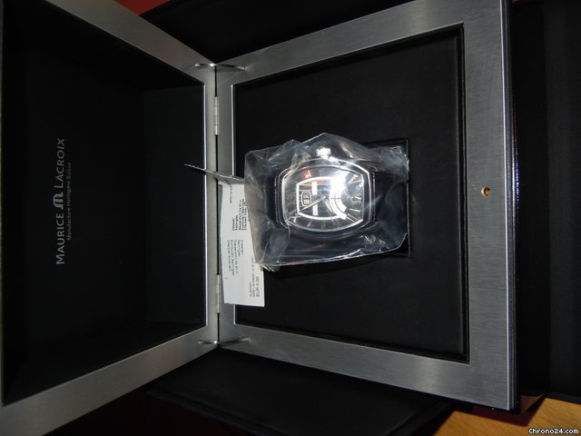 replica Maurice Lacroix Masterpiece Jour Retrograde Tonneau WATCHES 1 