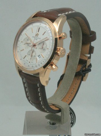 Breitling Transocean 01 Chronograph RB015112 WATCHES 2