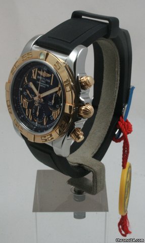 Breitling Chronomat WATCHES 2
