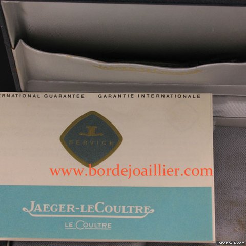 Jaeger-LeCoultre Memovox Vintage 18K WATCHES 2