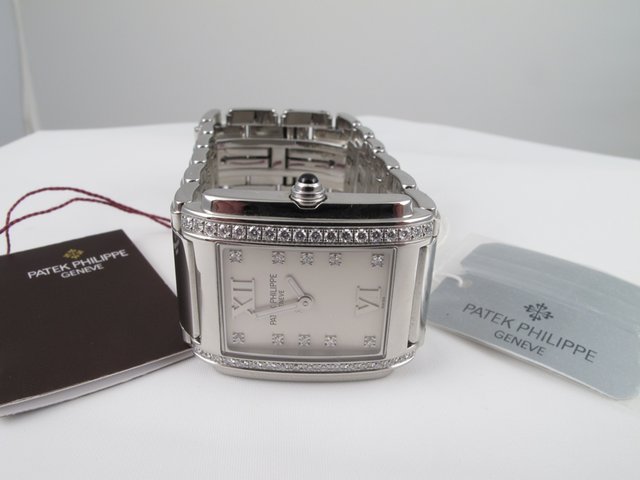 Patek Philippe Twenty-4 four in steel WATCHES 2