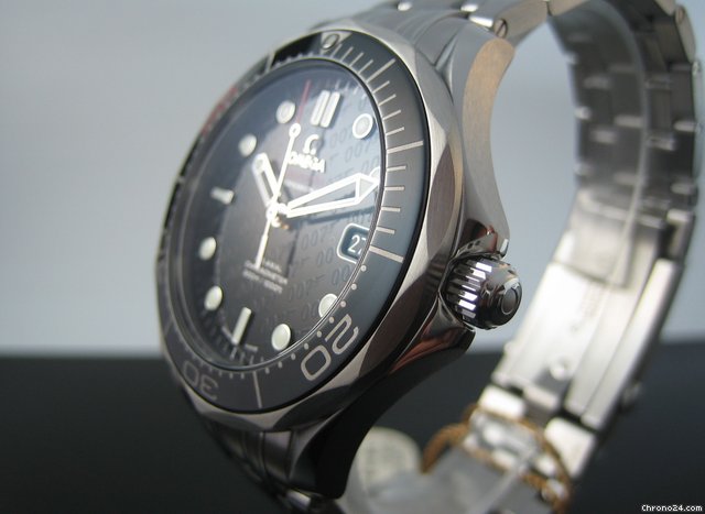 Omega Seamaster 300 m Chronometer James Bond 007 Limited Edition WATCHES 2