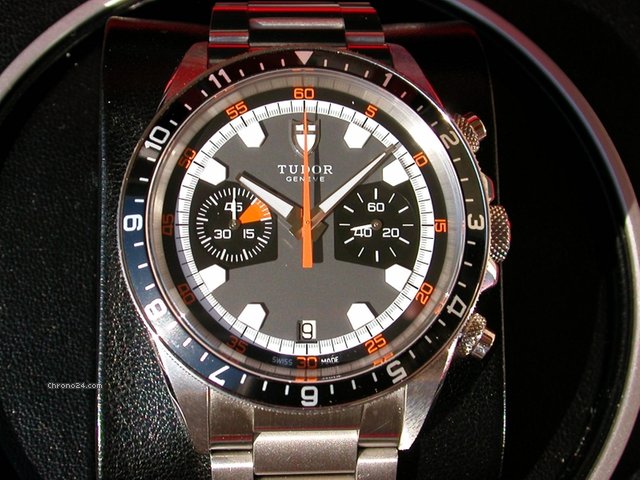 replica Tudor Heritage Chronograph Ref. 70330N mit Box und Papieren aus 2011 WATCHES 1