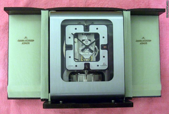 Jaeger-LeCoultre Atmos designed by Luigi Colani WATCHES 2