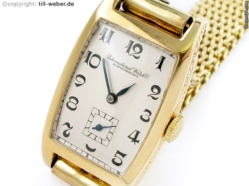 IWC "Tonneau" WATCHES 2