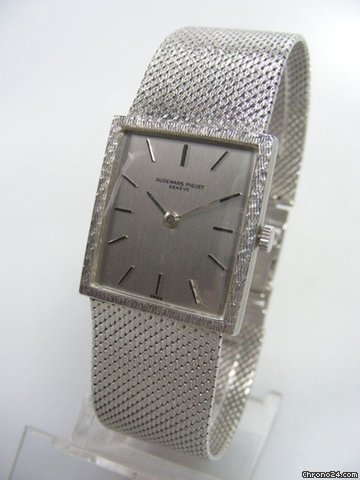Audemars Piguet Classique rectangulaire complet or blanc WATCHES 2