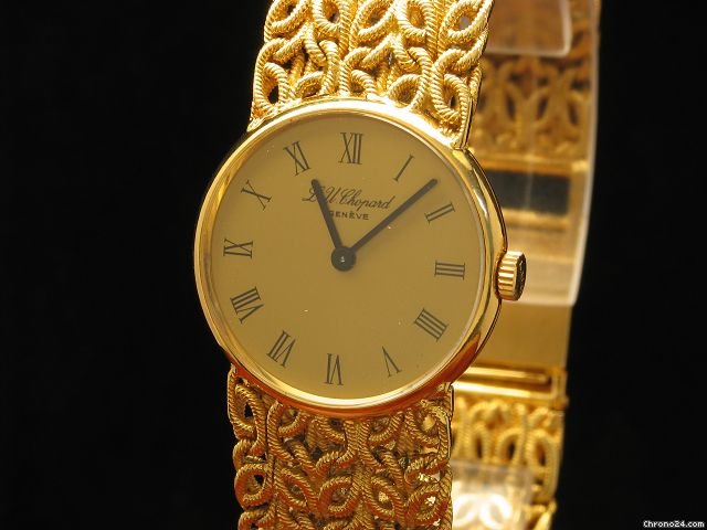 replica Chopard L.u.c. 18kt Gold Handaufzug Damenuhr WATCHES 1