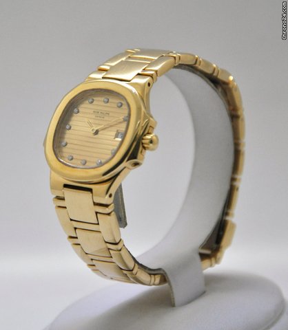 Patek Philippe Nautilus Lady Size WATCHES 2