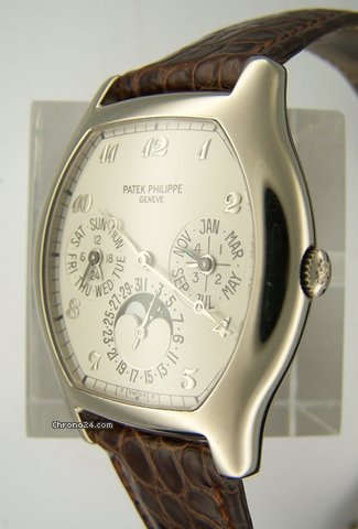 replica Patek Philippe CALENDARIO PERPETUO REF. 5040G WATCHES 1