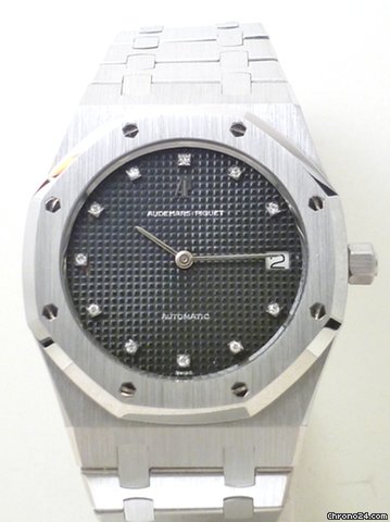 Audemars Piguet ROYAL OAK JUMBO 18 K WHITE GOLD WITH DIAMONDS WATCHES 2