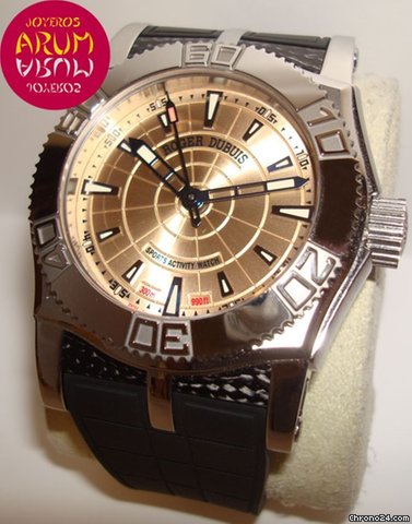 Roger Dubuis SE46 57 9 12.53 Watches Watch