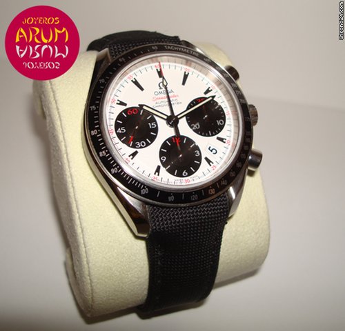 Omega Speedmaster Date WATCHES 2