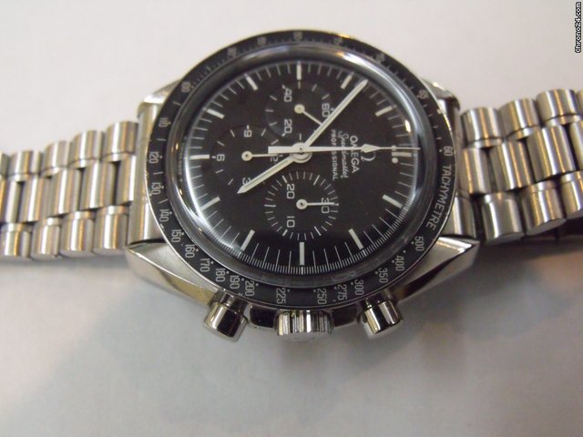 Omega Speedmaster 1974 WATCHES 2