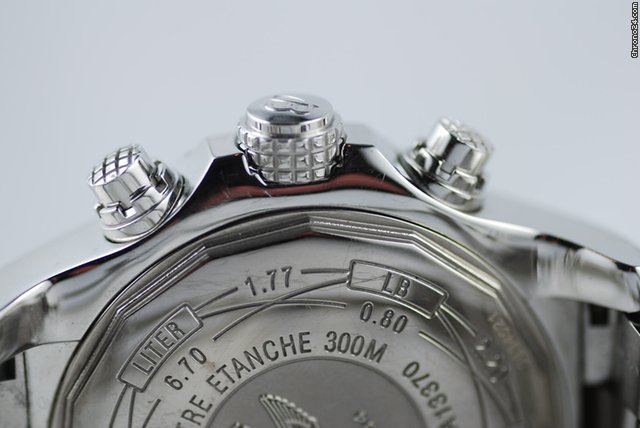 replica Breitling Avenger Professional WATCHES 1
