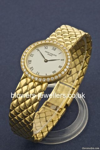 replica Patek Philippe Calatrava 4820J WATCHES 1
