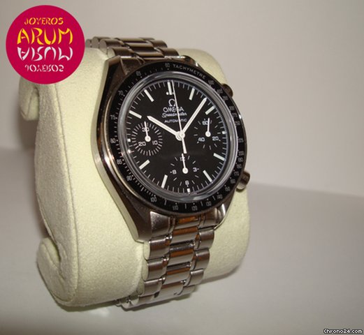 Omega Speedmaster WATCHES 2