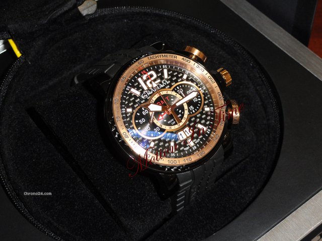 replica Graham GRAND SILVERSTONE LUFFIELD GMT ROSE GOLD & PVD BLACK CARBON WATCHES 1