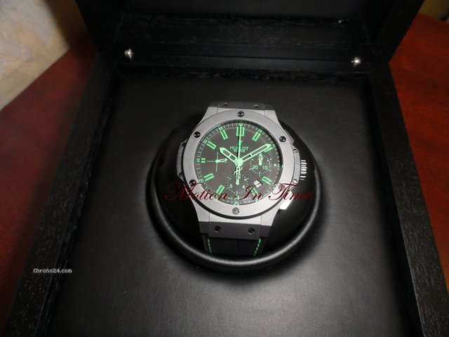 replica Hublot Big Bang "All Black-Green" Chrono 44.5mm Limited 500 Pieces WATCHES 1